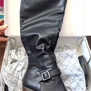 Material girl modiana black boots